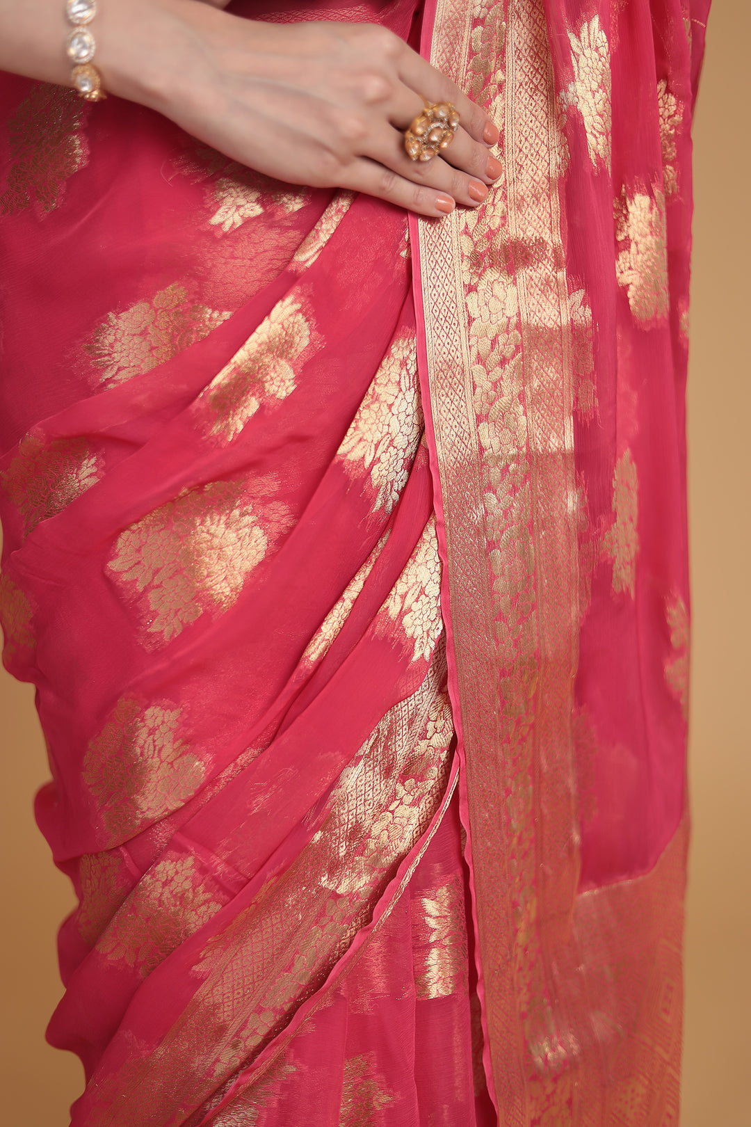 Hand Woven Georgette Saree