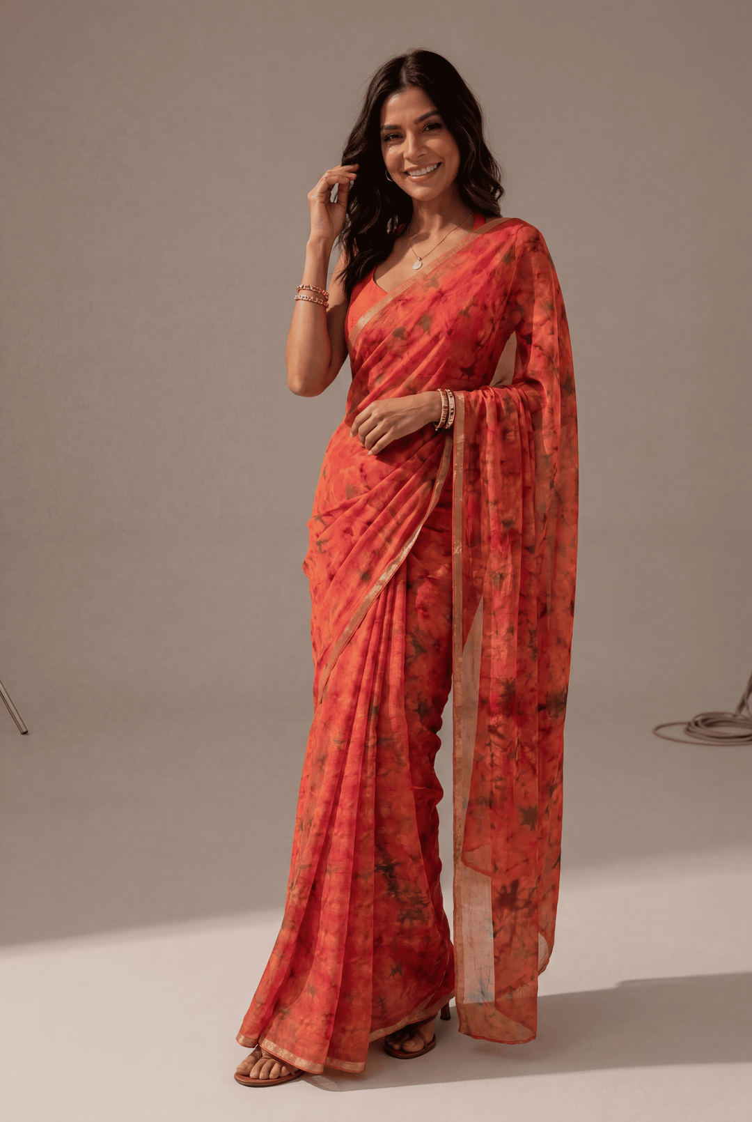 Printed Chiffon Saree with Zari work.