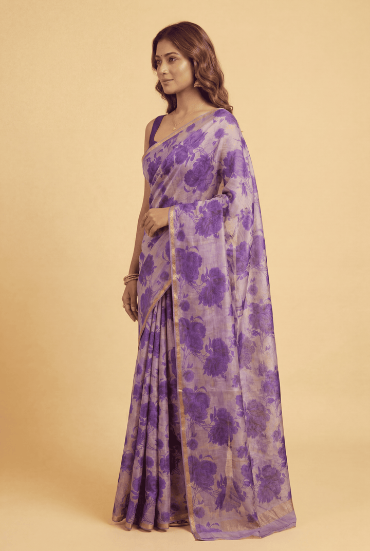 Printed Chiffon Saree with Zari work.