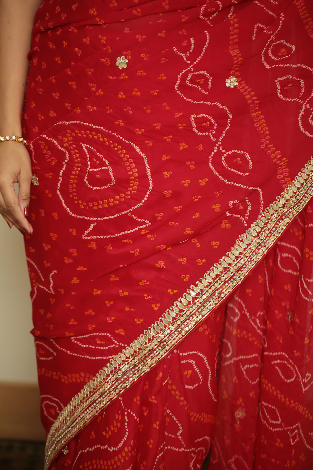 Bandhej chinon Saree with Gota, Gota Patti, Zardozi work.