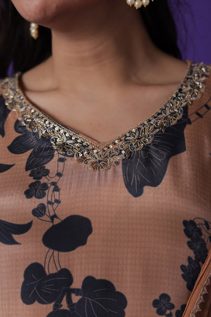 Kurtas, Kurta set, Salwar Suit, Indian wear, traditional wear, womens wear, ethnic wear 