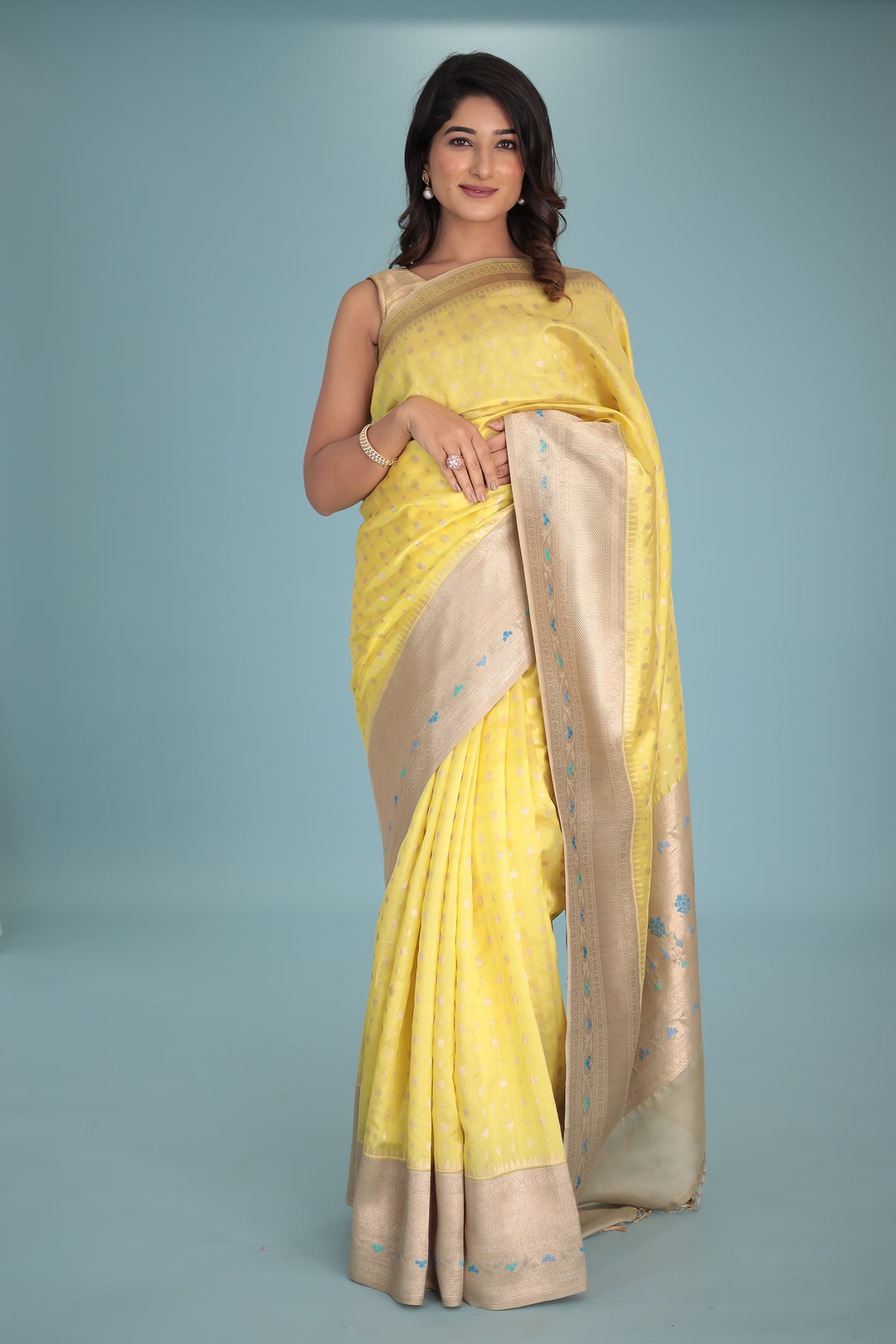 Indian wear, traditional wear, womens wear, ethnic wear Sarees, Sari, sadi 