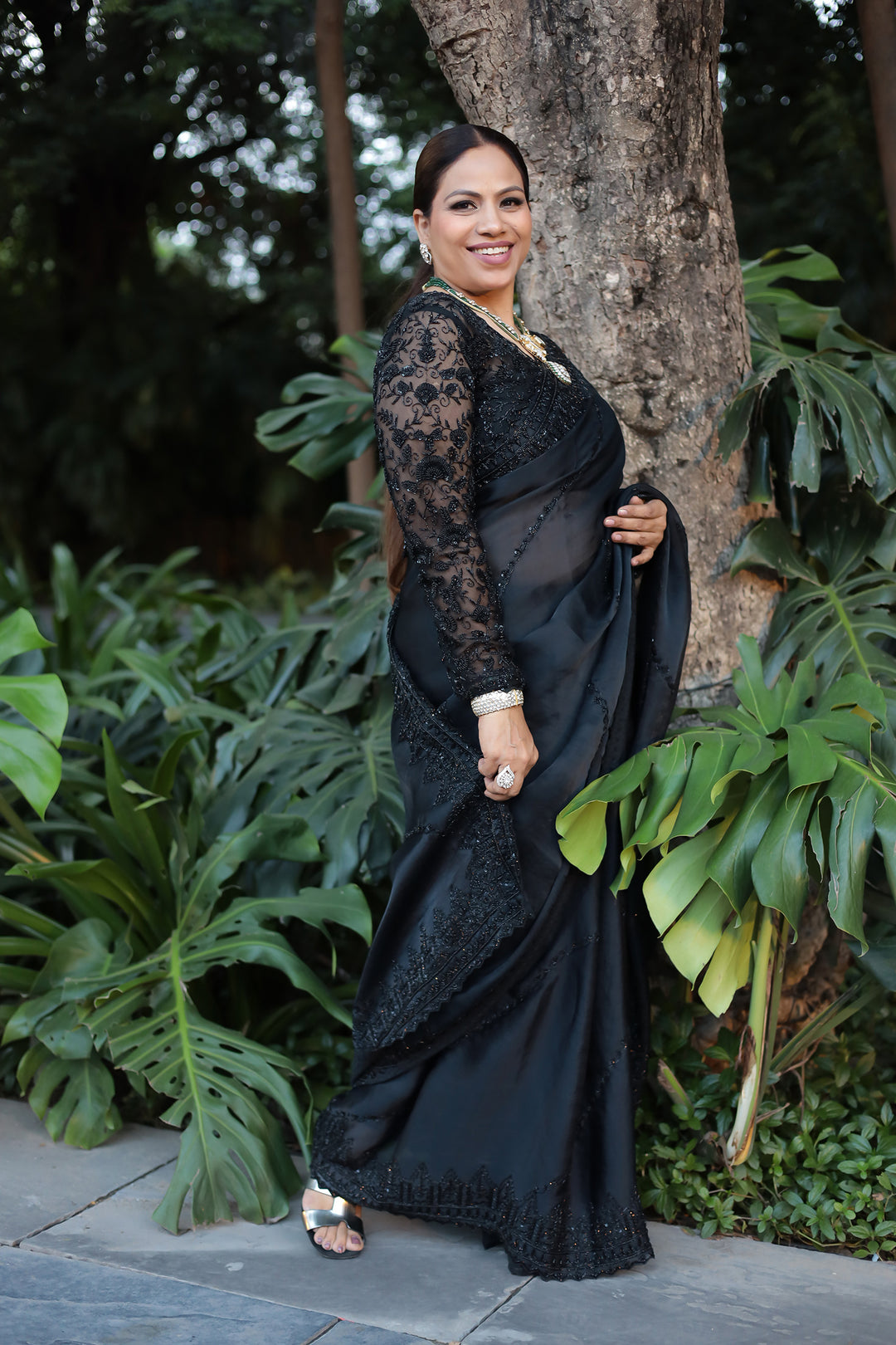 Black Net Saree Online