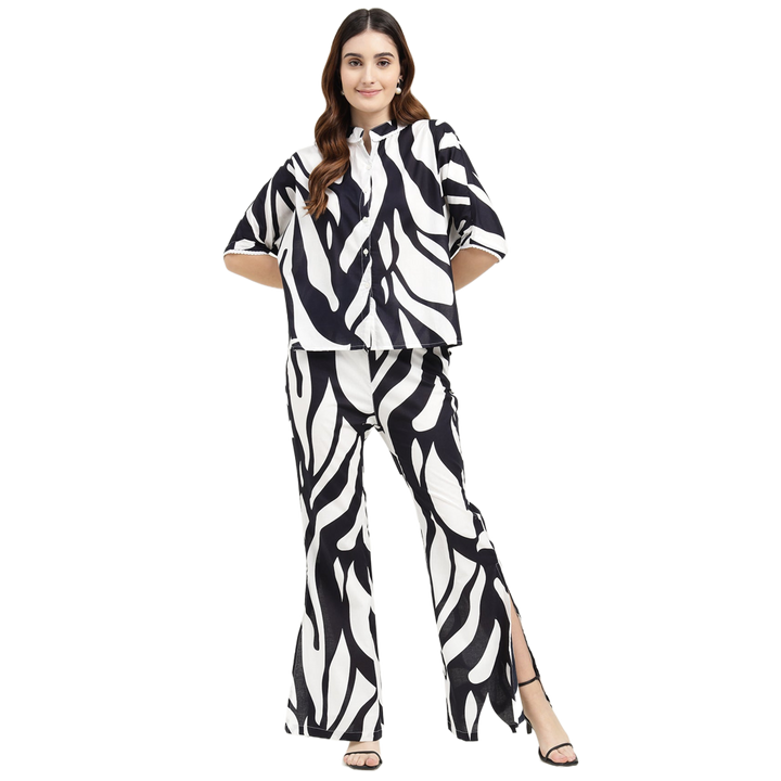 Abstract Print Pure Cotton Co Ords Set with Embroidered Lace work on Collar