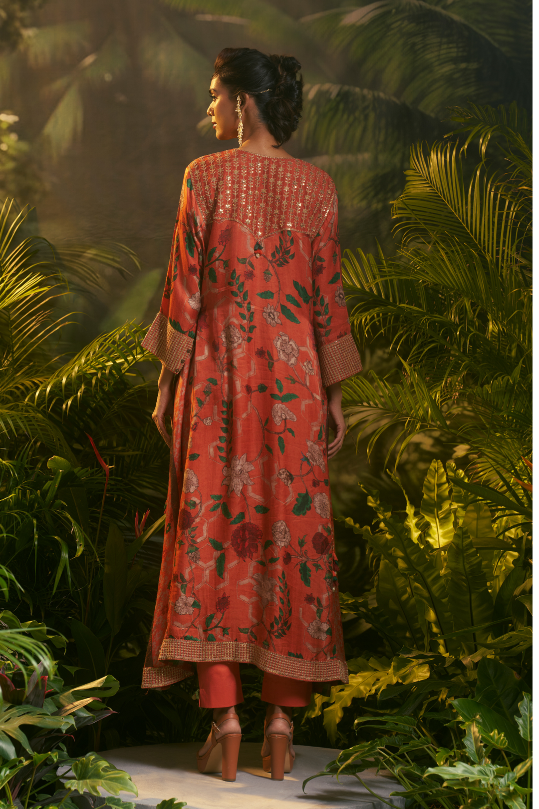 Digital Printed Crepe silk Suit with Aari, Sequins, Thread, Zari work.