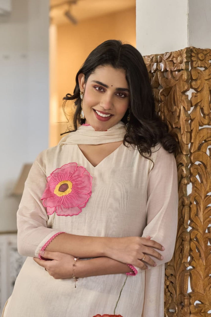 Chanderi cotton Kurta with Thread work.