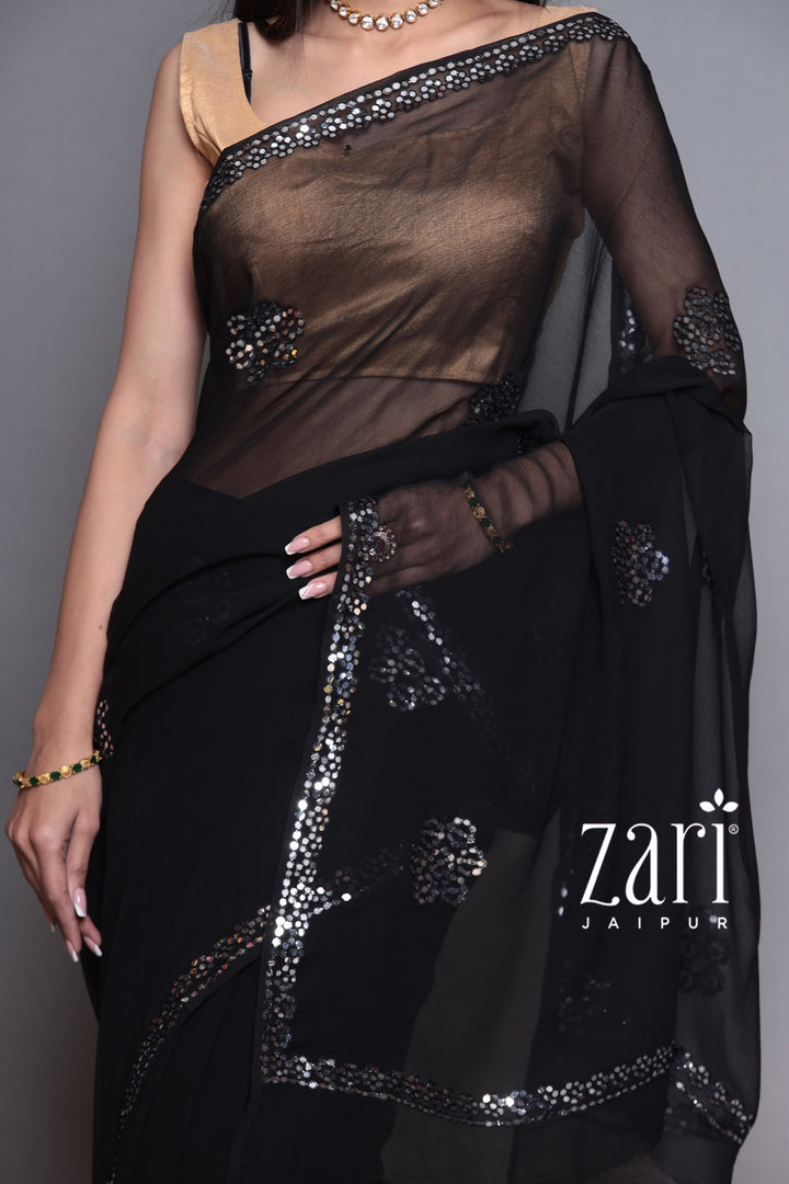 Indian wear, traditional wear, womens wear, ethnic wear Sarees, Sari, sadi 